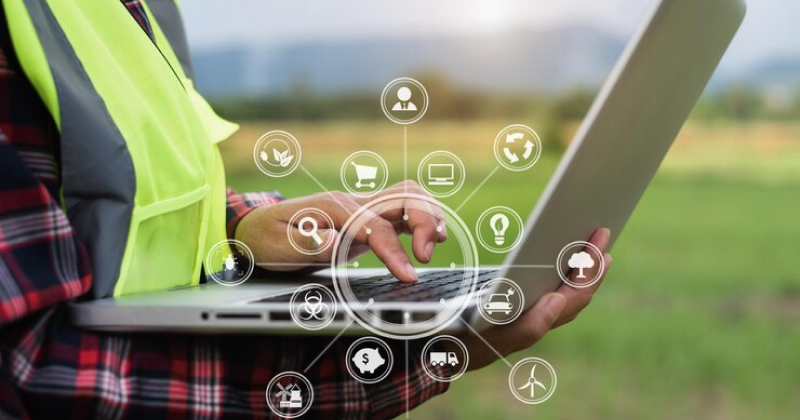 field service management requirements