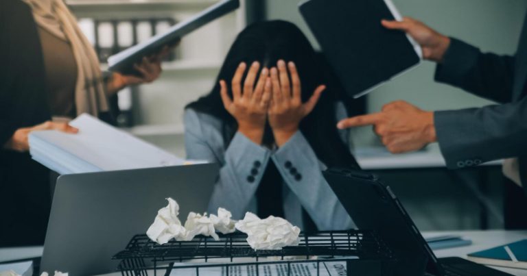 Understanding Workplace Trauma: How Leadership Can Control It - Wetest