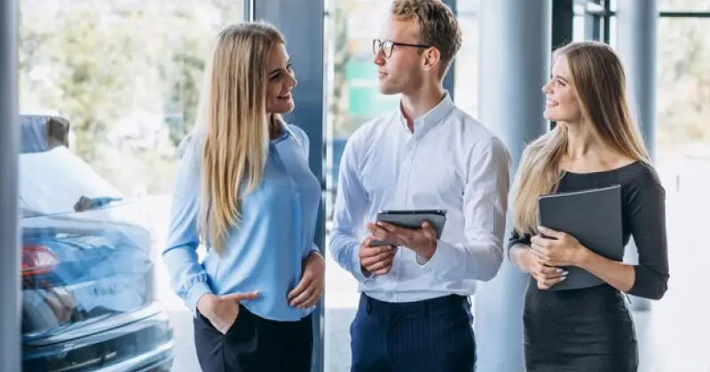employees having a short meeting