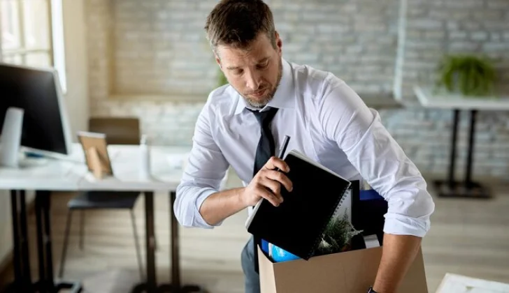 an employee packing his stuff