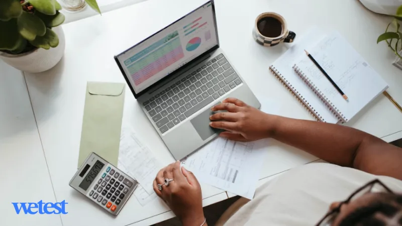 accountant working